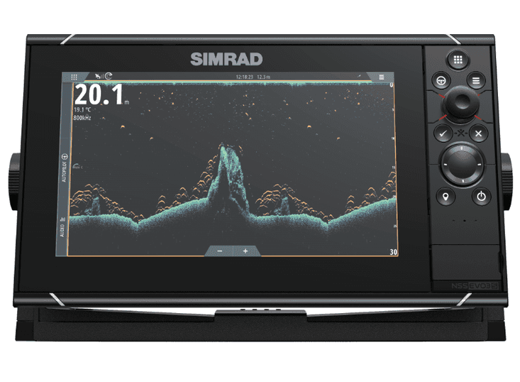 Simrad NSS9 evo3S met Halo20+