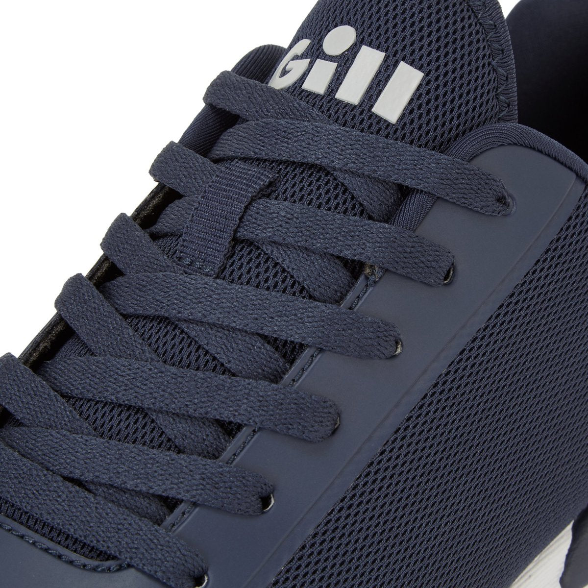 Gill Savona Trainer 45