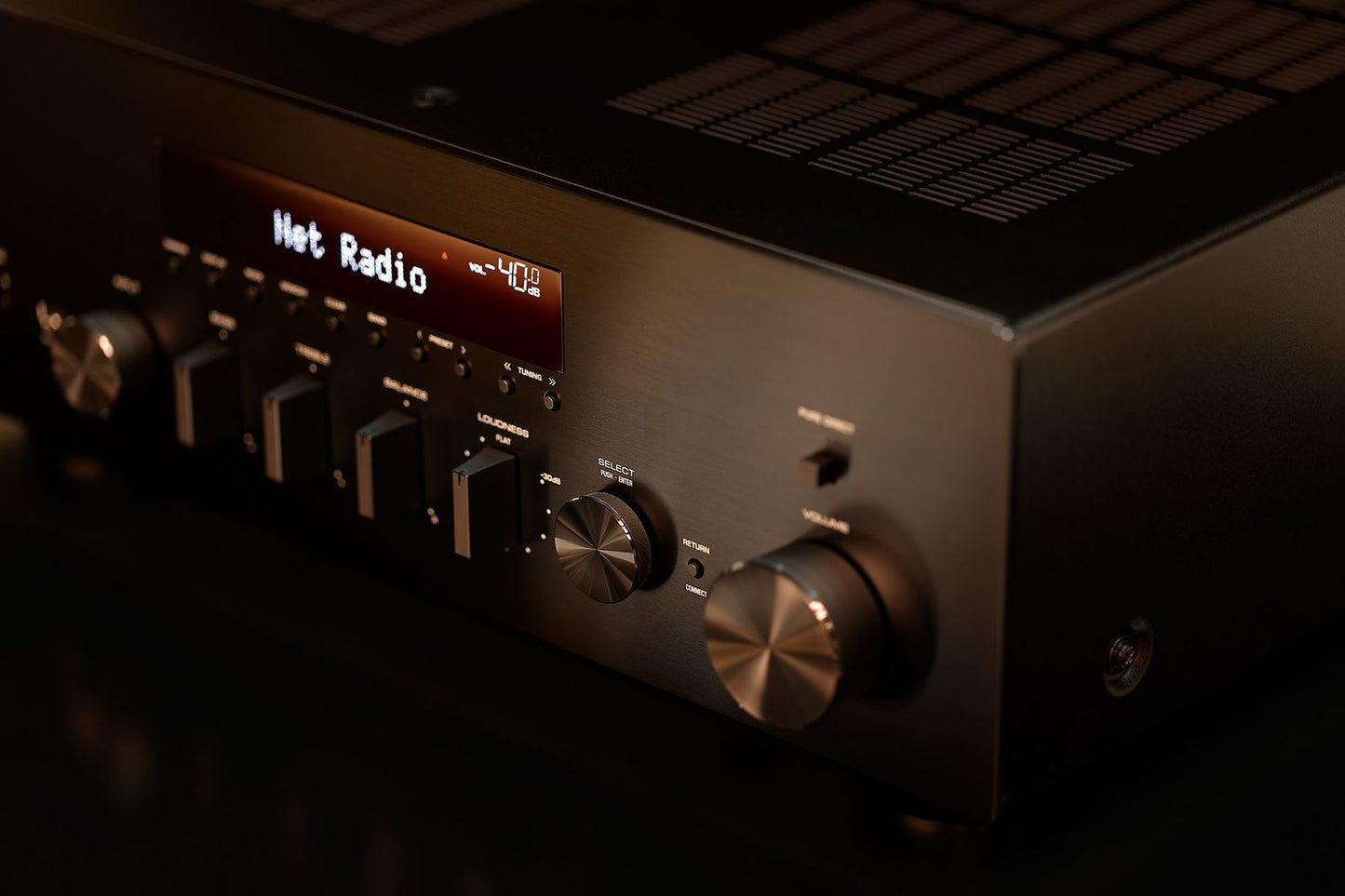 Yamaha R-N600A ZWART