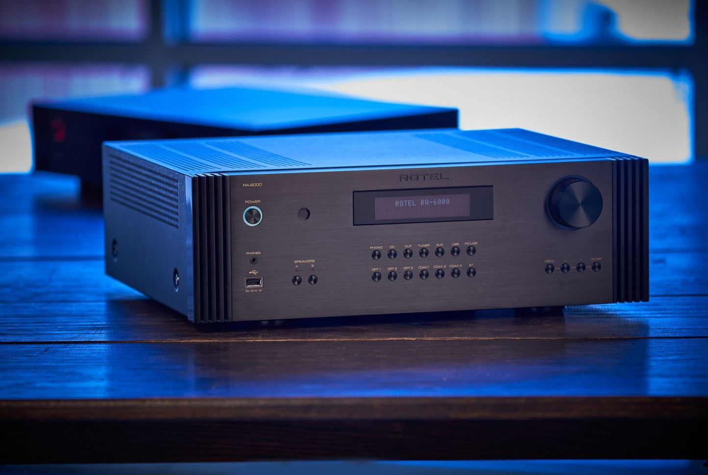 Rotel RA-6000B