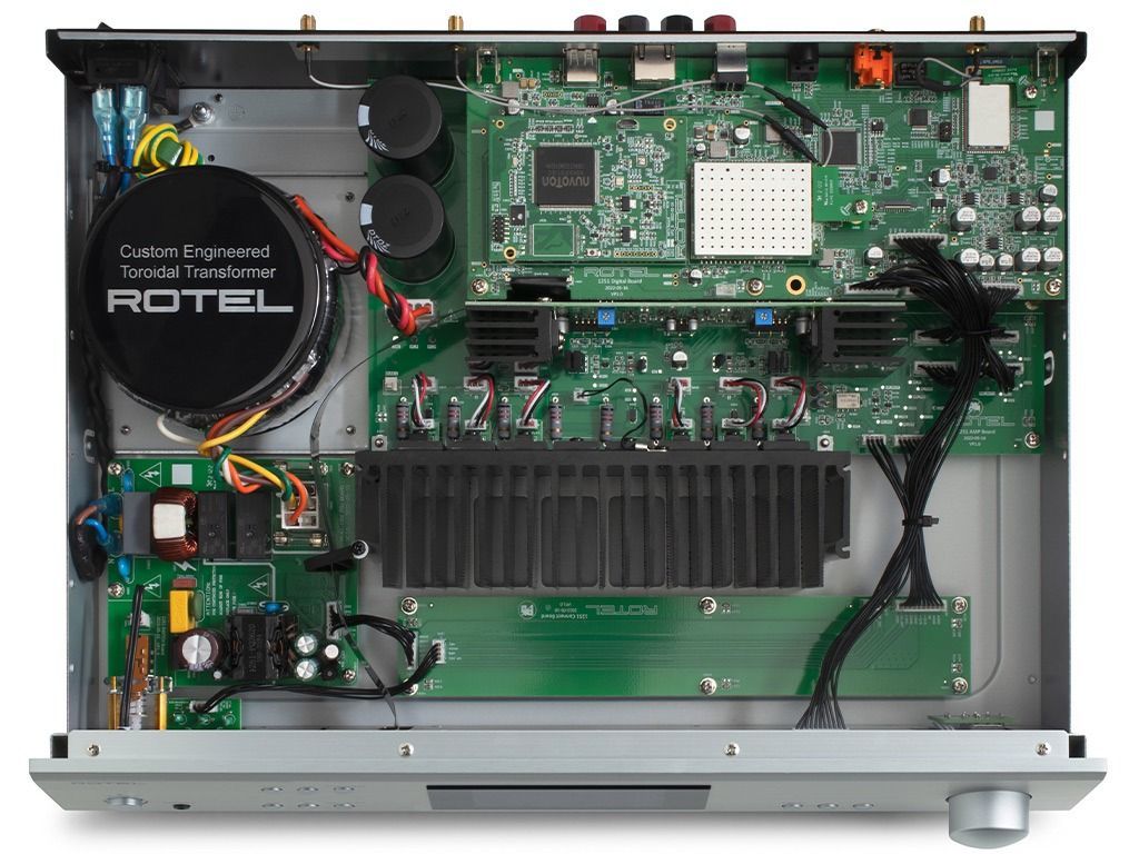 Rotel S14 model 2025 zilver