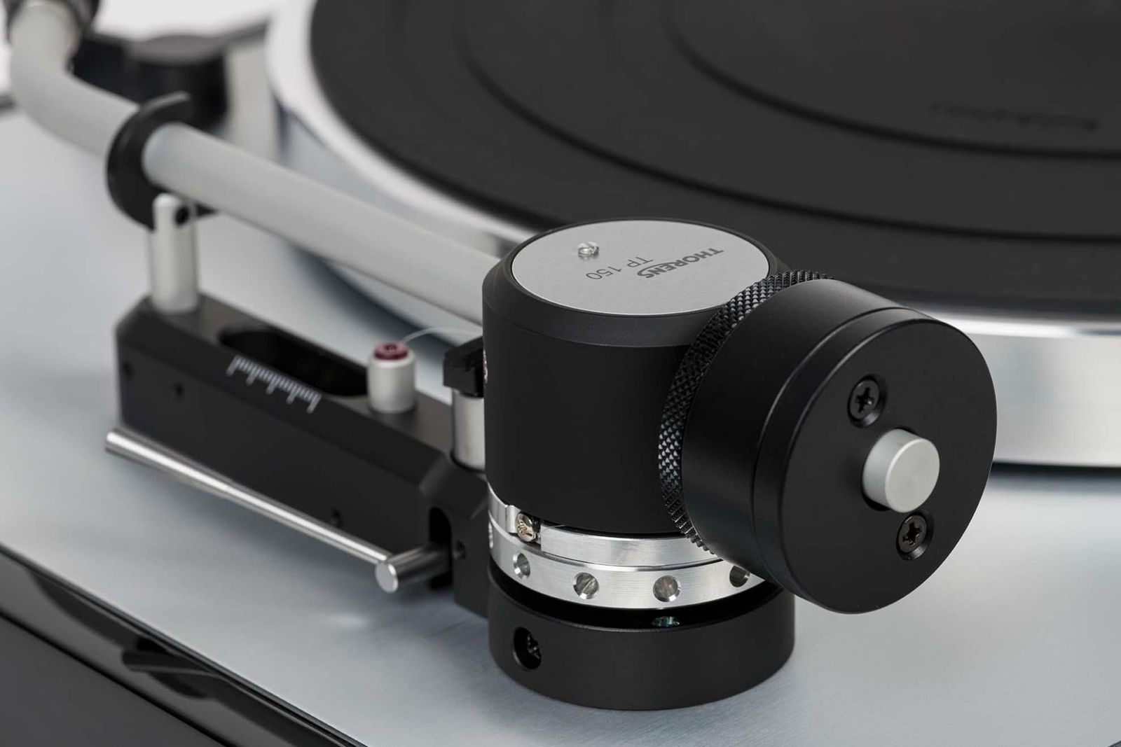 Thorens TD403DD