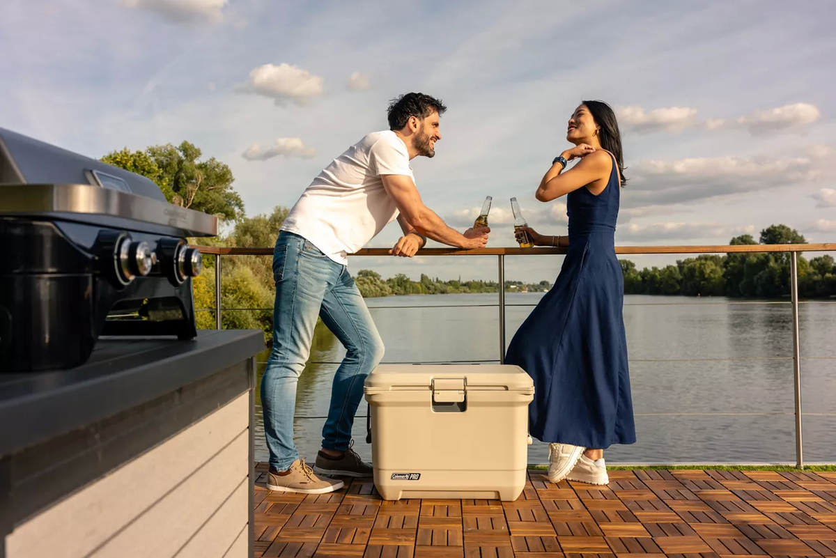 Coleman Pro 55QT