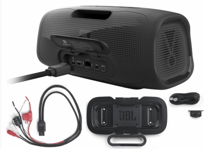 JBL BassPro Go inconische speaker zowel sub voor in de auto en draadloos to Go